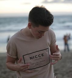 How well do you know Zach Herron