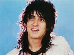 do you know izzy stradlen 