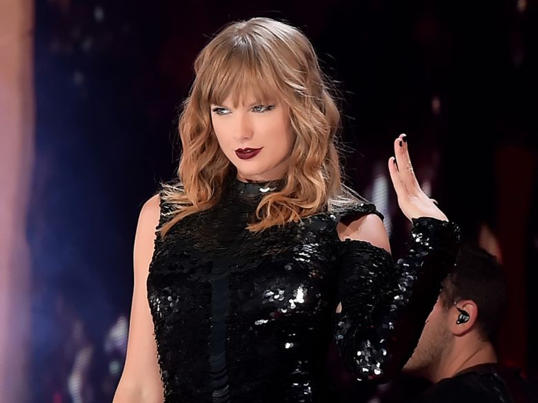Are you a true # 1 fan of Taylor Swift