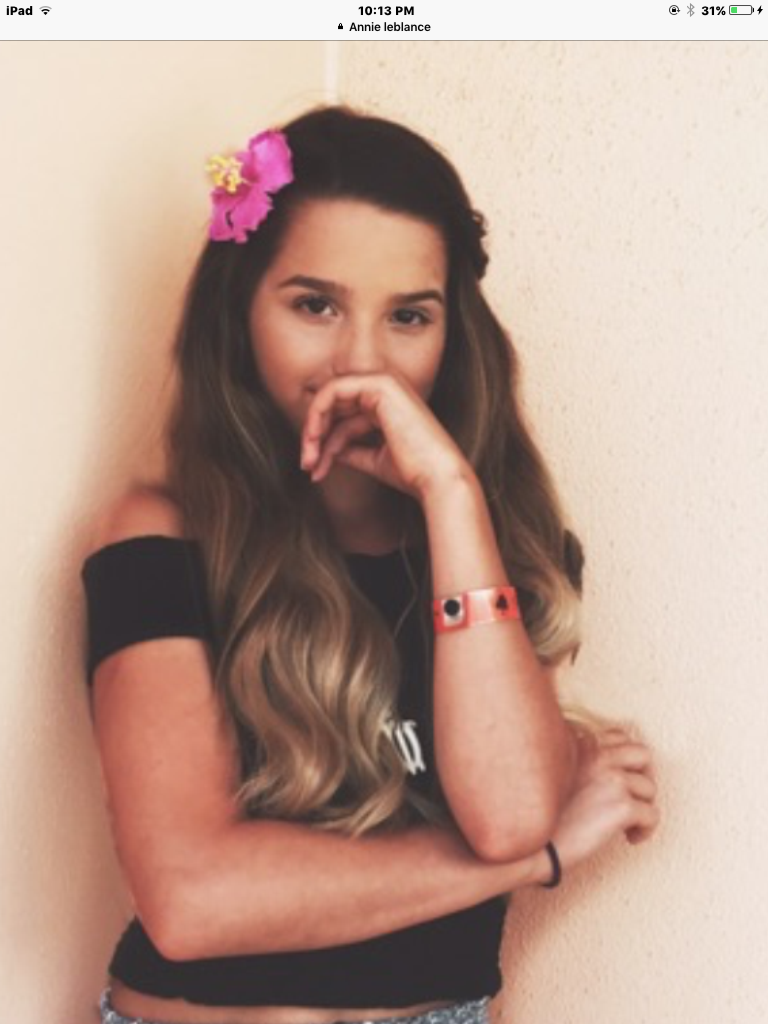 Hoe well do you know Annie Leblanc