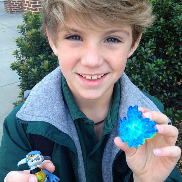 is mattyb your boyfriend girls only