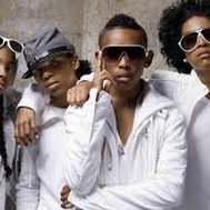 HANG OUT WITH MB