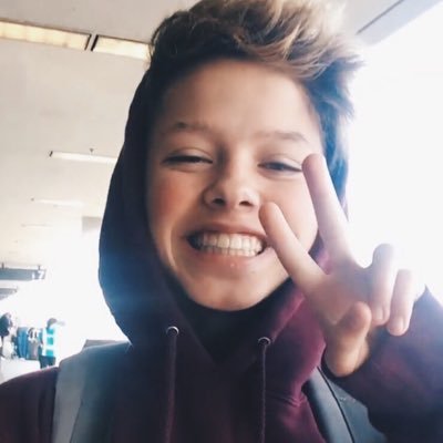 Does Jacob sartorius love you ?? Or like you