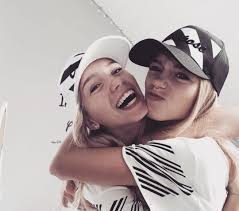 Lisa and Lena are baes❤