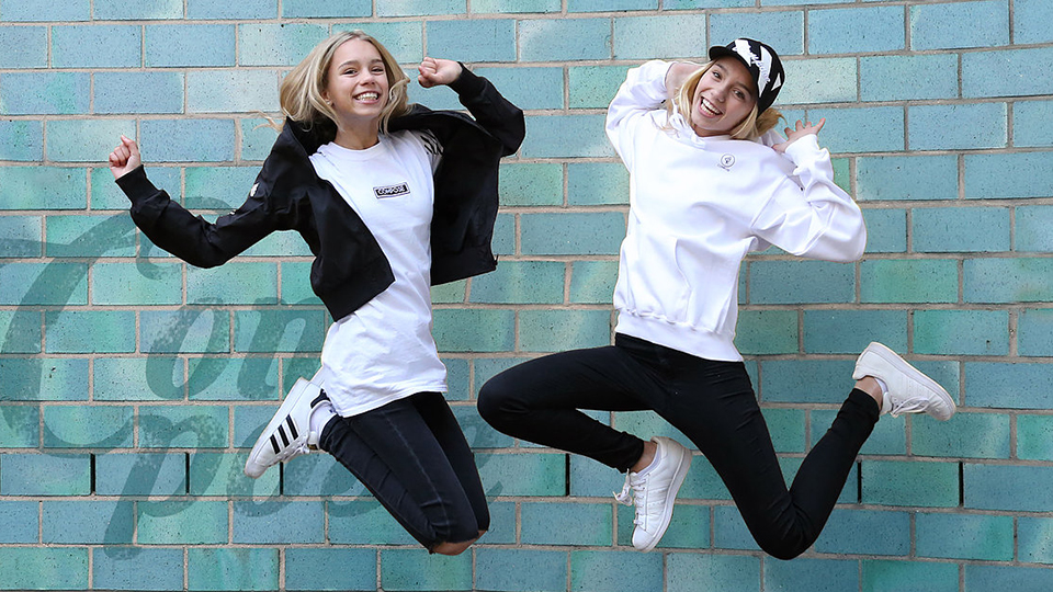 How Well Do You Know Lisa And Lena?