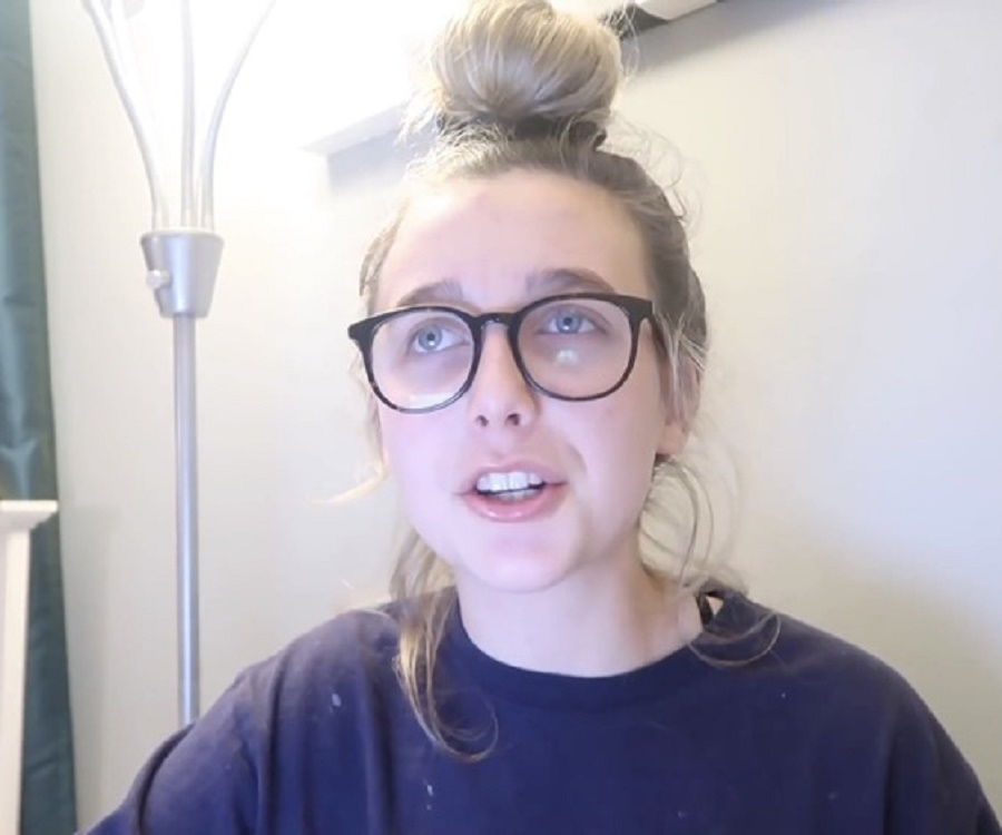 How well do you know Emma Chamerlain?