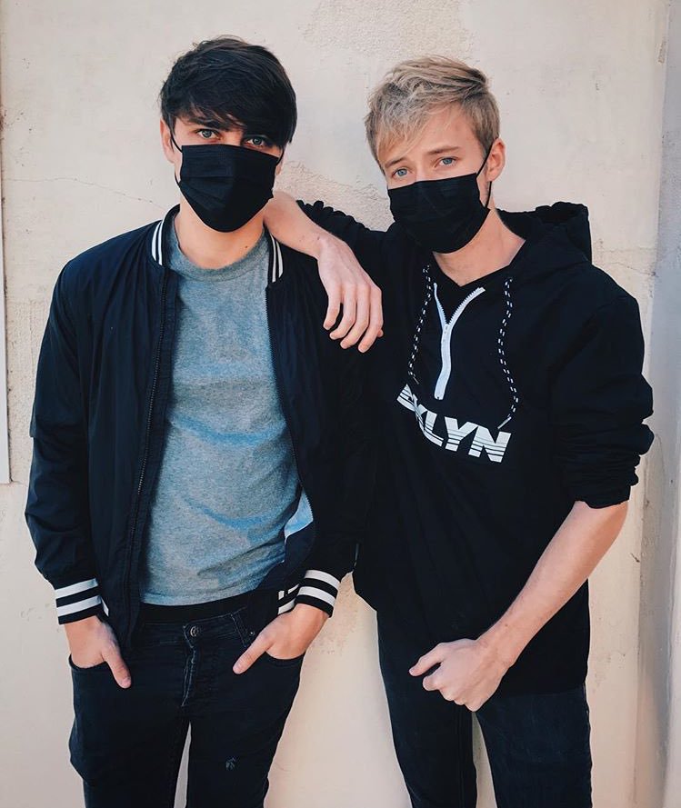 Sam And Colby Quiz