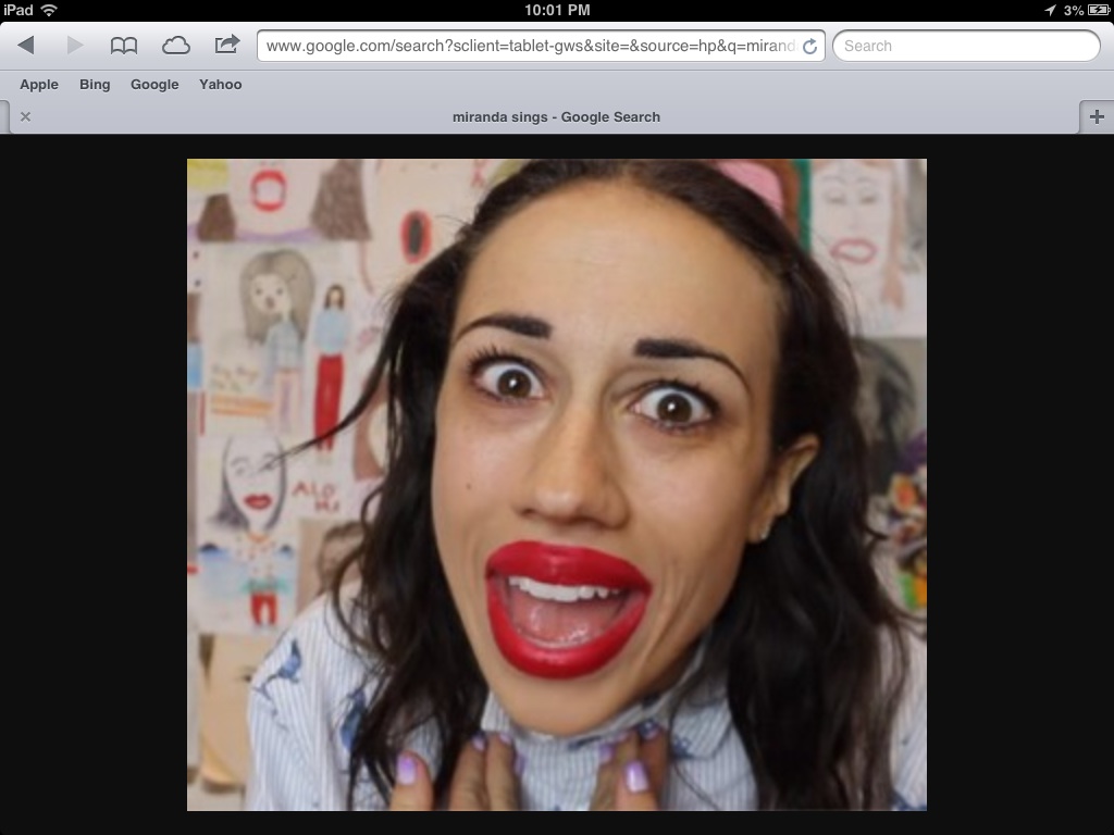 Miranda sings