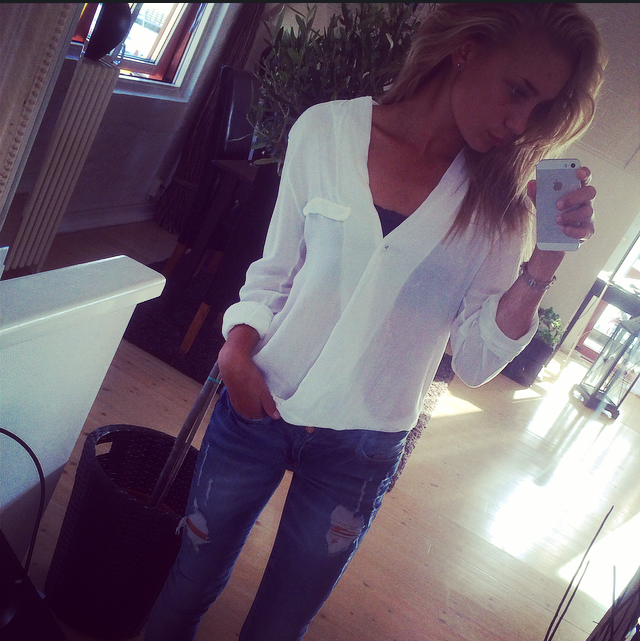 om mig