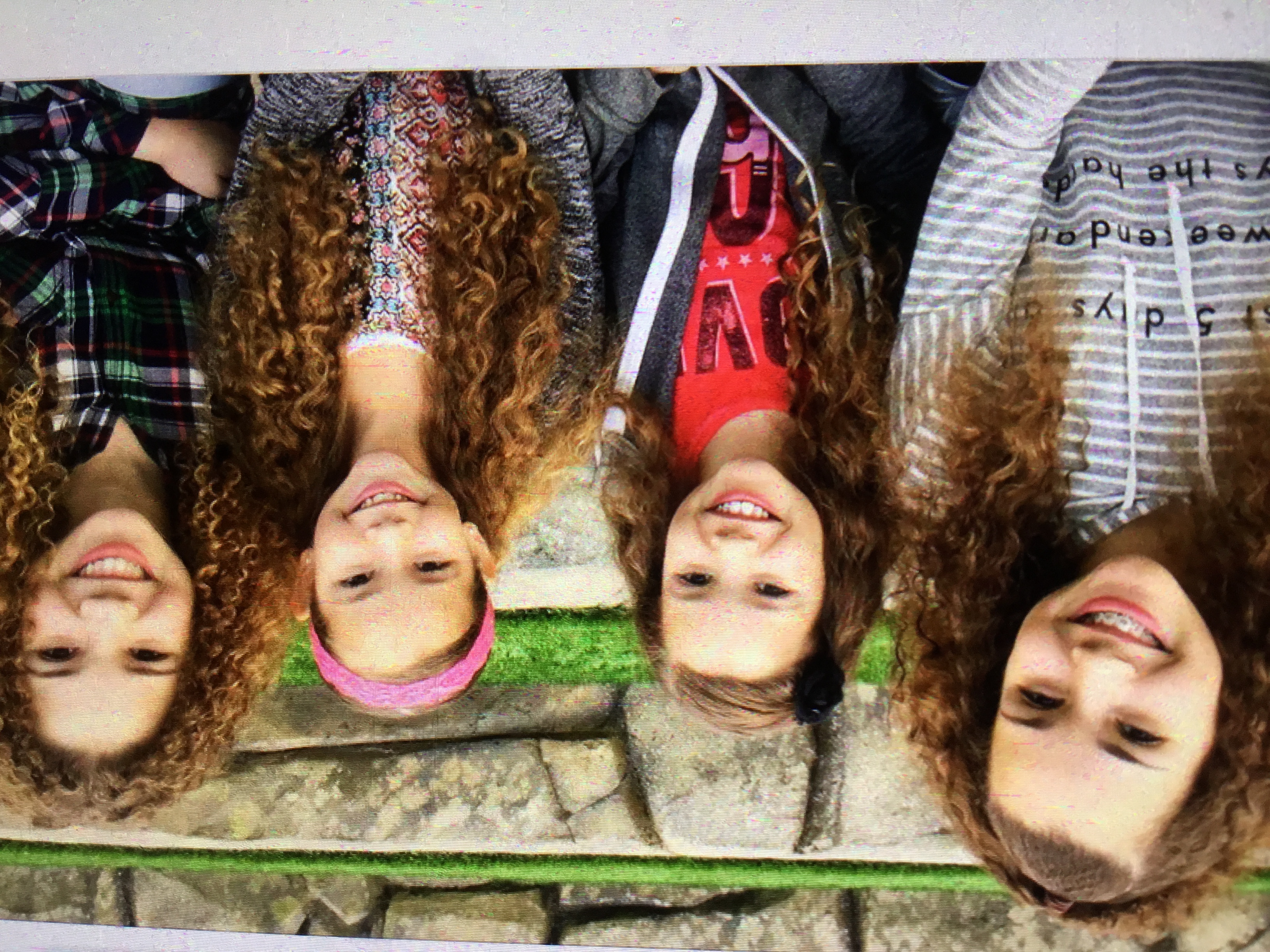 Cuanto sabes de las Haschak sisters ??