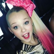 Do you know Jojo Siwa???😜😜