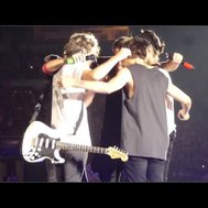 one direction last hug forever