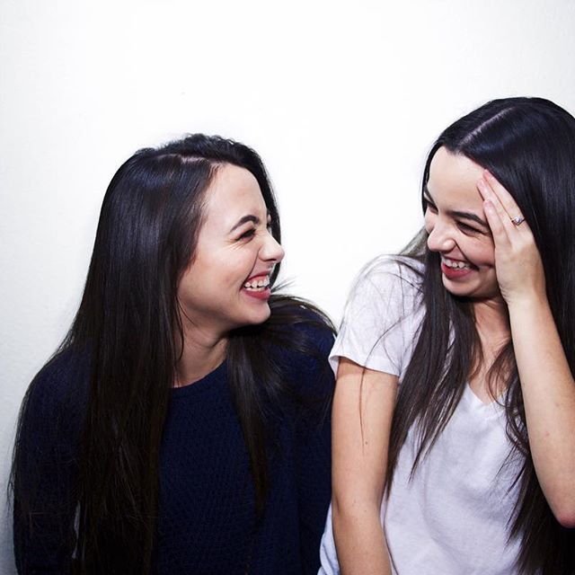 Are You A Real Merrell Twin Fan?