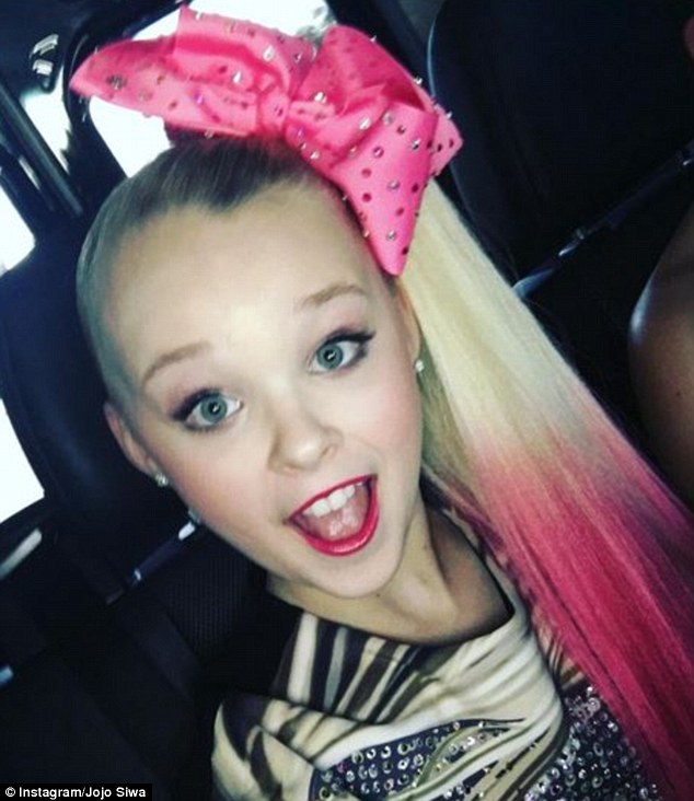 Do you know Jojo Siwa???😜😜