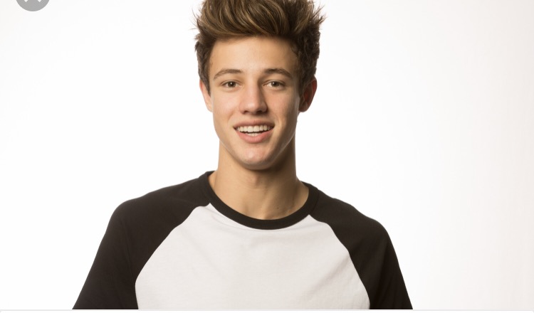 Can you be Cameron Dallas Girlfriend