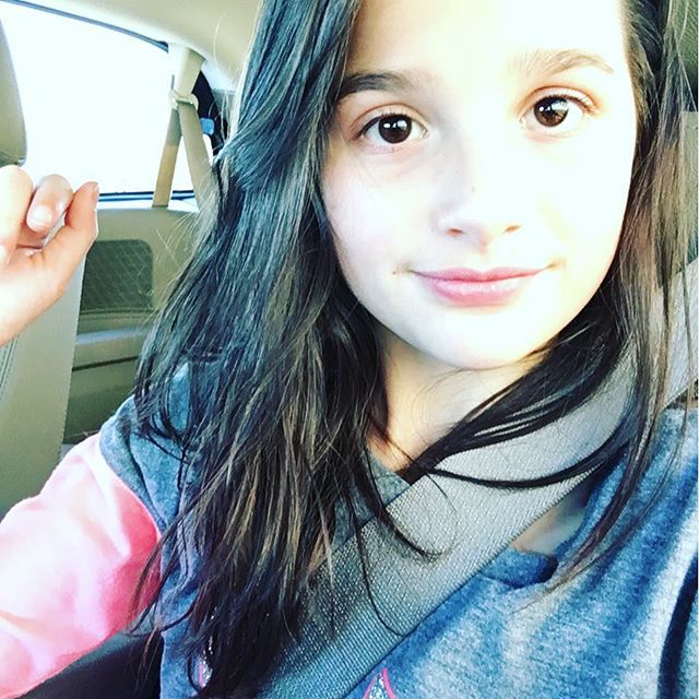 Who are you jojo siwa or Annie Bratayley