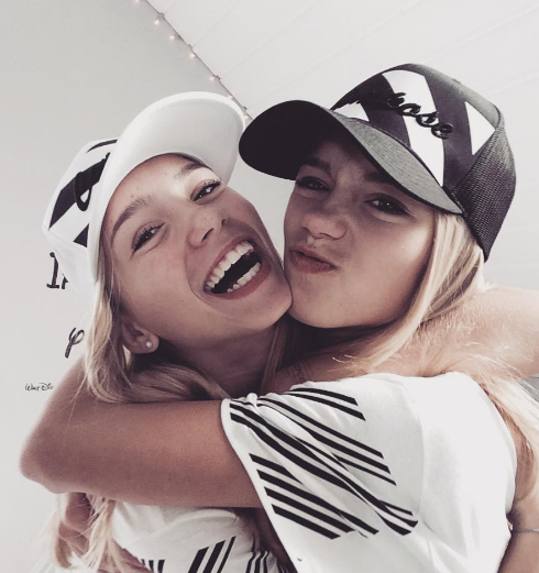 Lisa and Lena-are you a real fan?