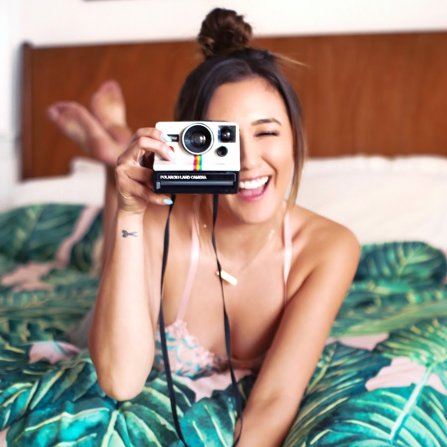 How much LaurDIY are you?