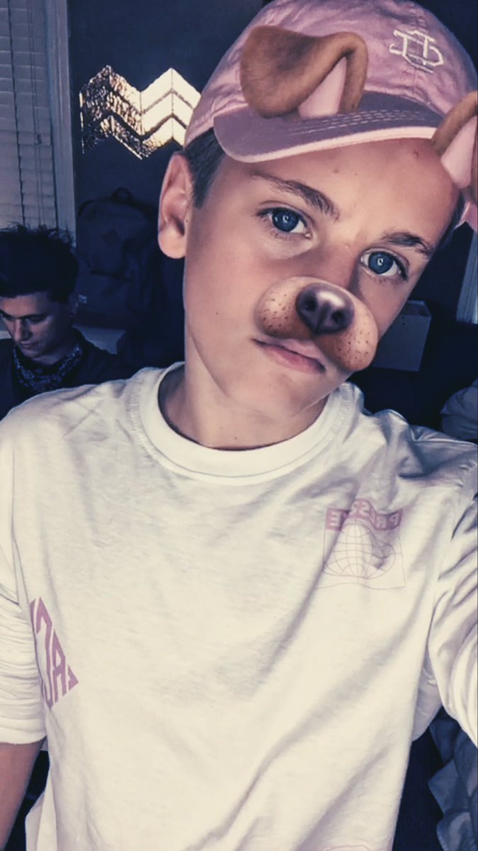 Would Mark Thomas Date you