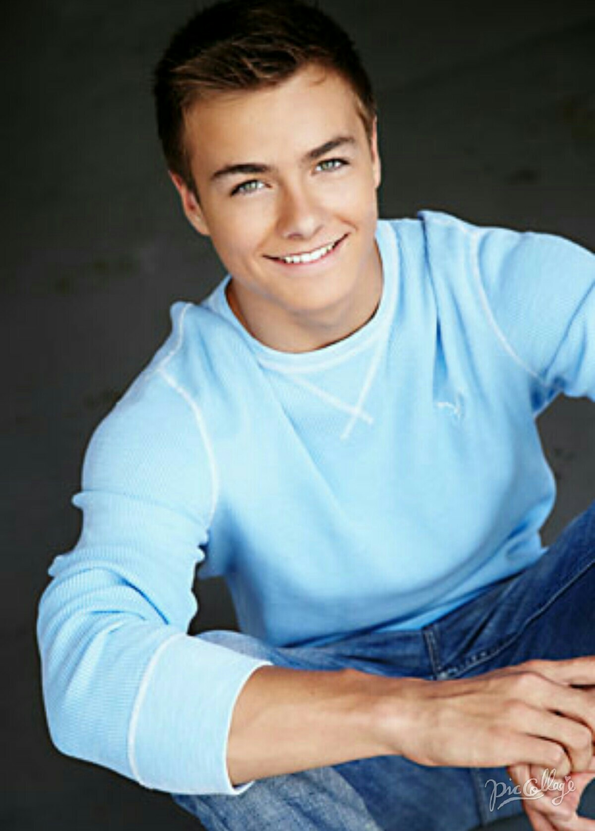 Are you Peyton Meyer's gf