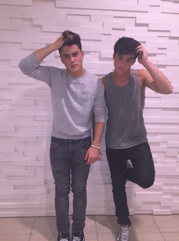 How well do u know the Dolan Twins