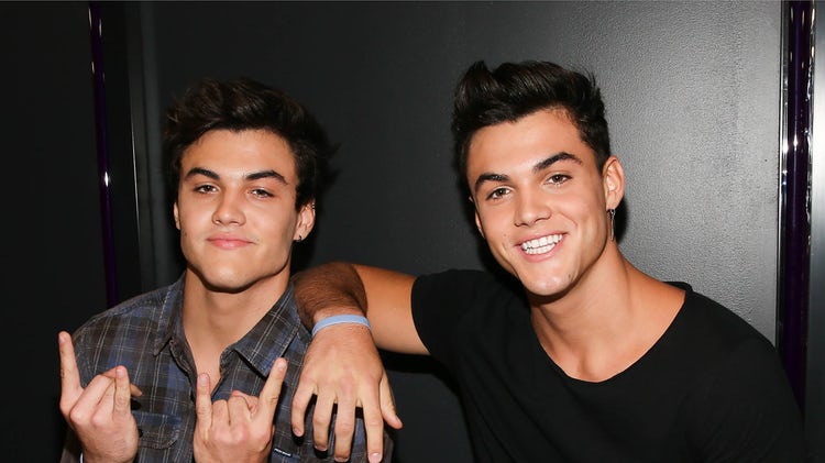 HOW WELL DO YOU KNOW THE DOLAN TWINS