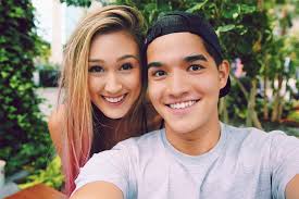 how well do you know alex wassabi?