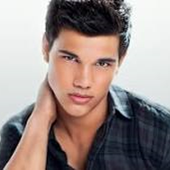 could you be taylor lautners girlfriend