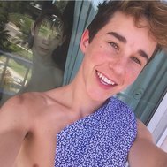 How well do you know Hunter Rowland
